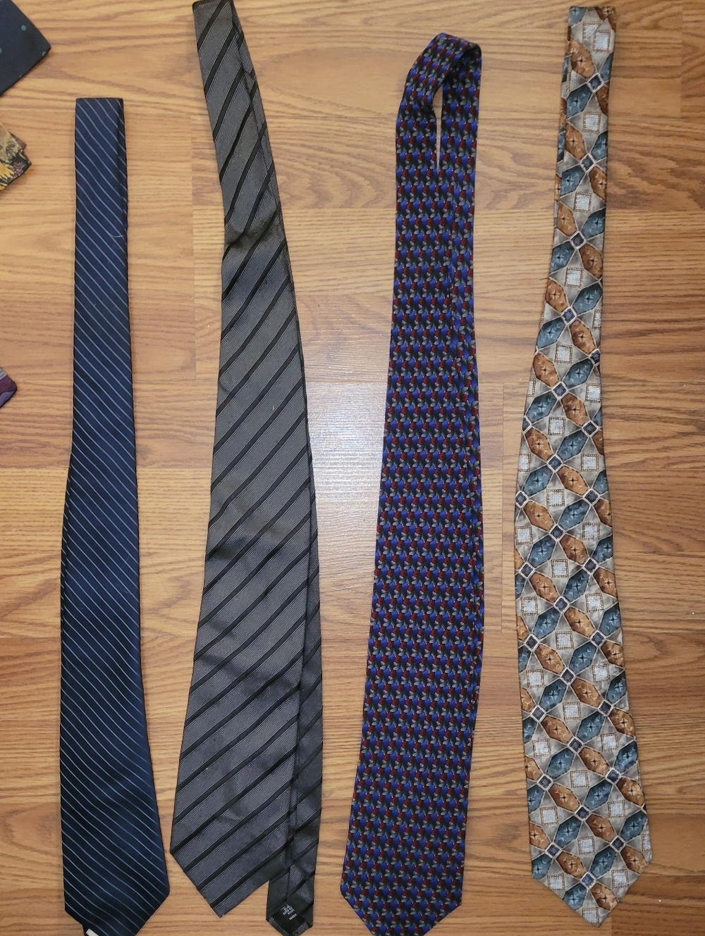 Assorted Men's Patterned Neckties - Multicolor Set - Picture 9 of 10